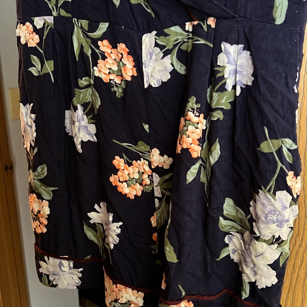 Abercrombie and Fitch Floral Navy Romper - Picture 2 of 4